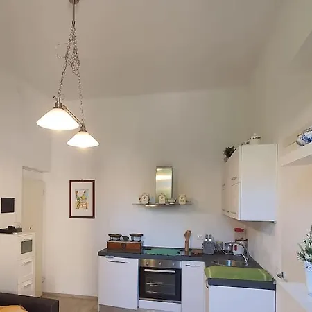 Casa Del Golfo Apartment *